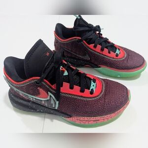 Nike LeBron Night Maroon Sneakers Size 6y